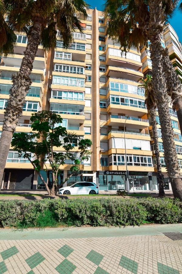 P&P Apartamentos Paseo Maritimo Pablo Ruiz Picasso Μάλαγα Εξωτερικό φωτογραφία