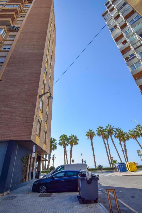P&P Apartamentos Paseo Maritimo Pablo Ruiz Picasso Μάλαγα Εξωτερικό φωτογραφία